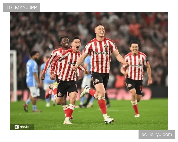 埃弗顿官方确认新援中卫将缺席未来三周赛事，球队保级之路蒙上阴影。